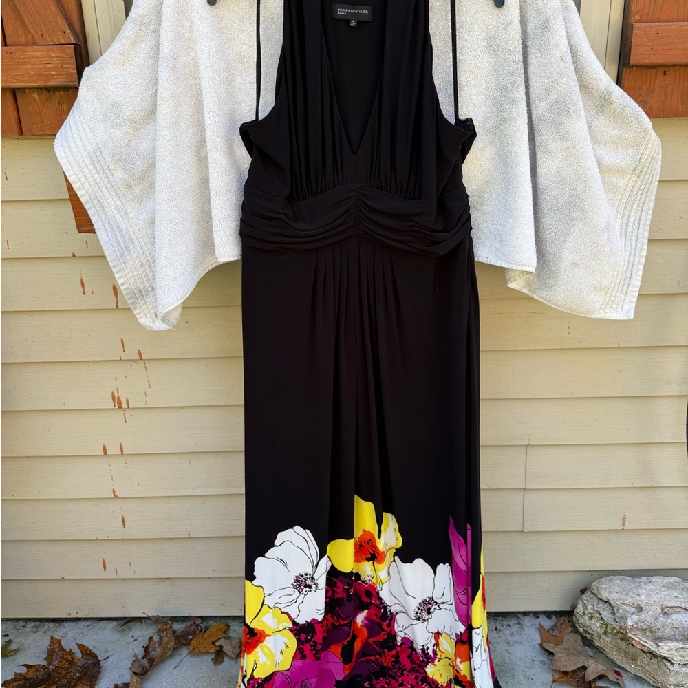 Jones New York Black Maxi Dress with Floral Accents